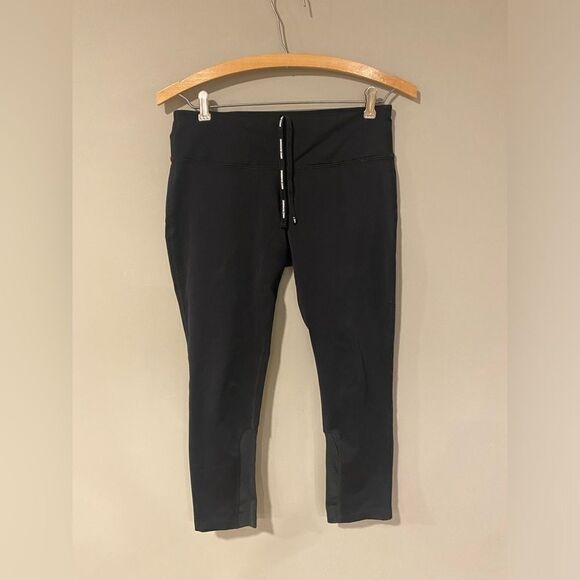 Nike Running Leggings Track Pants Black Cropped Size‎ S - Picture 1 of 7